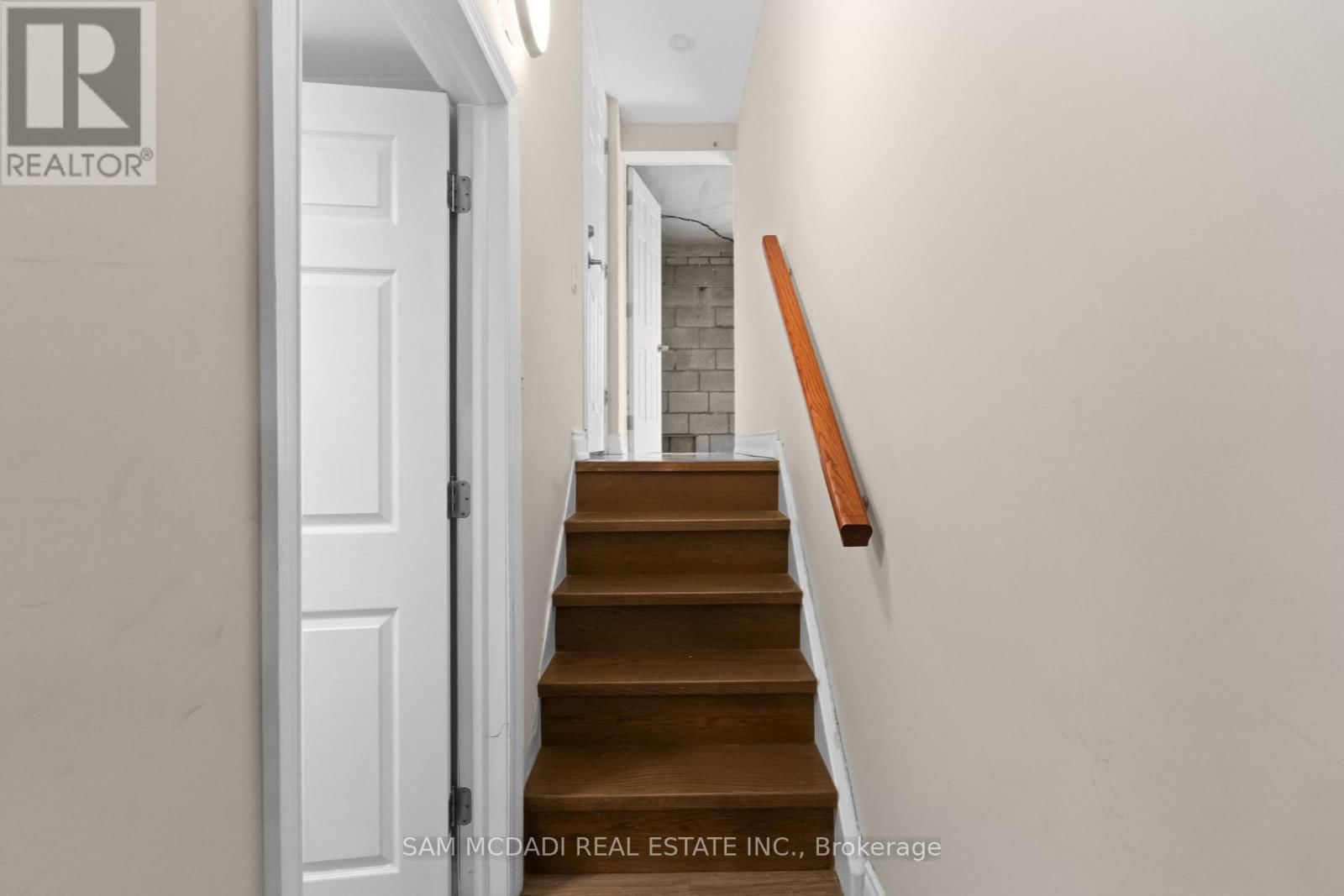 1821 CHRISTOPHER ROAD Image 4