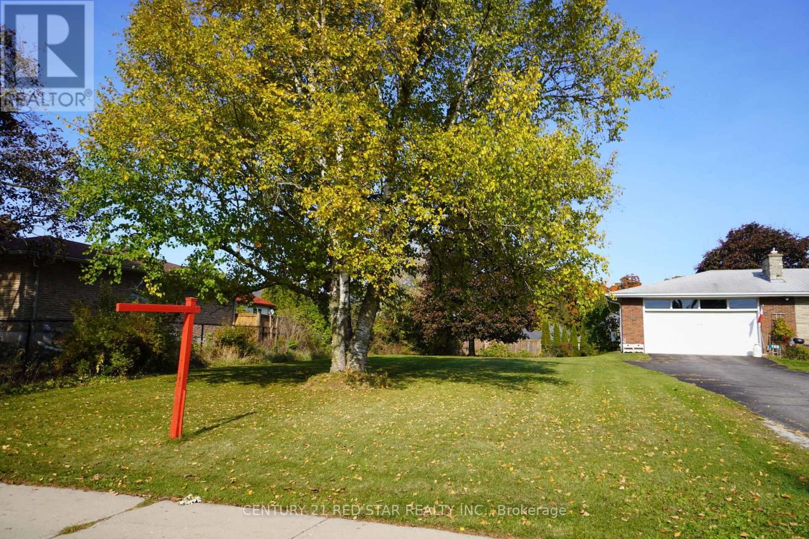 157 CHURCHILL ROAD SOUTH Image 2