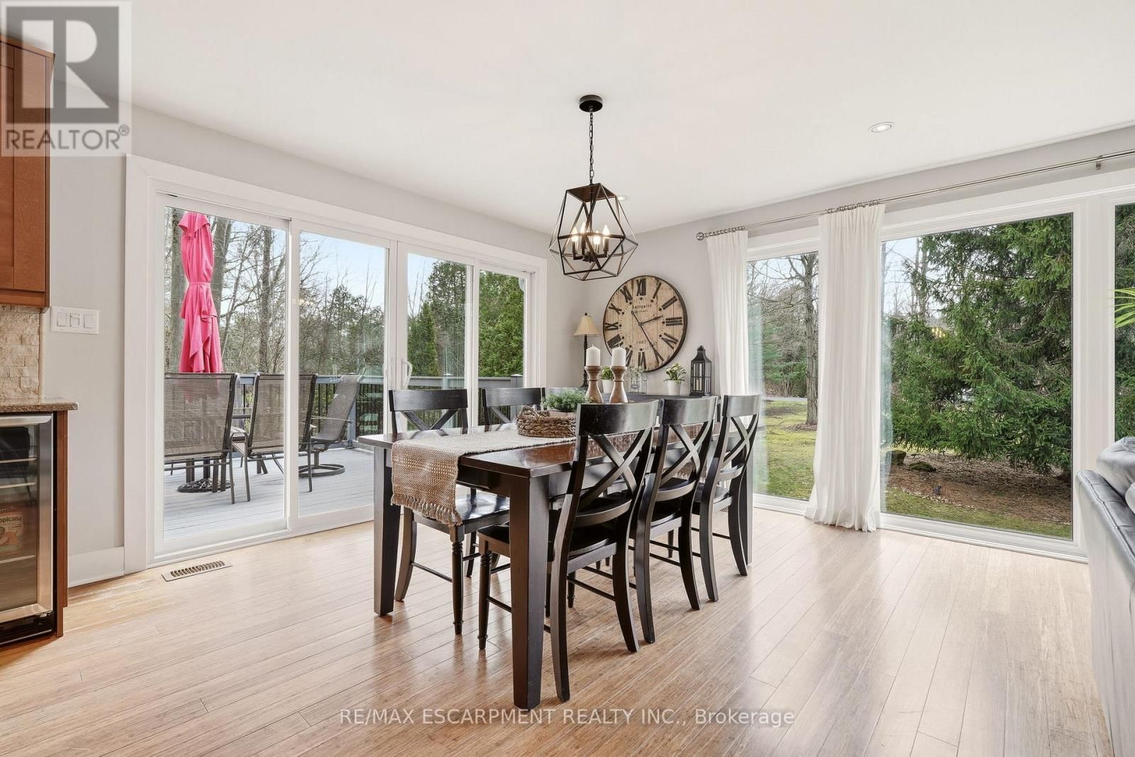 6685 MCNIVEN ROAD Image 14