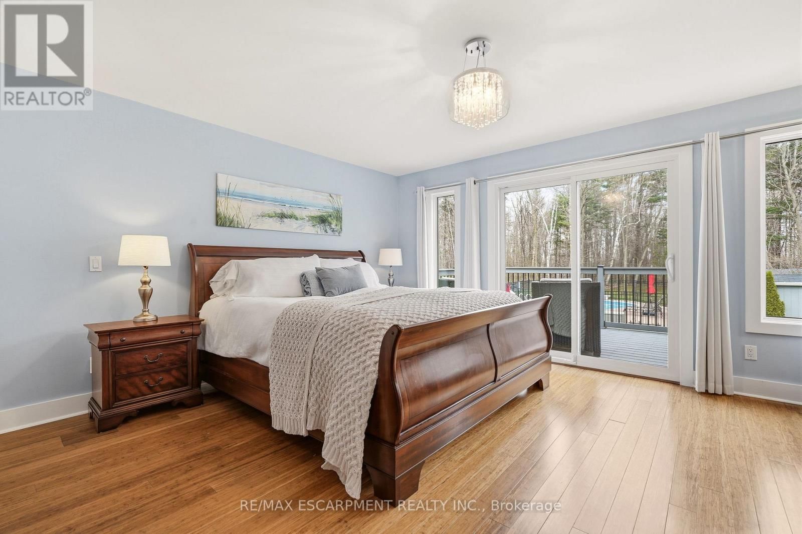 6685 MCNIVEN ROAD Image 18