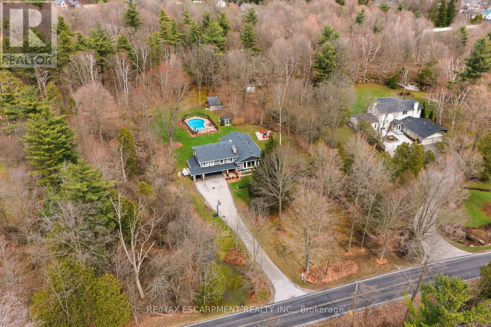 6685 MCNIVEN ROAD Image 3