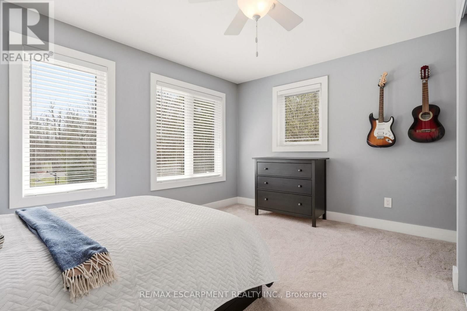 6685 MCNIVEN ROAD Image 30