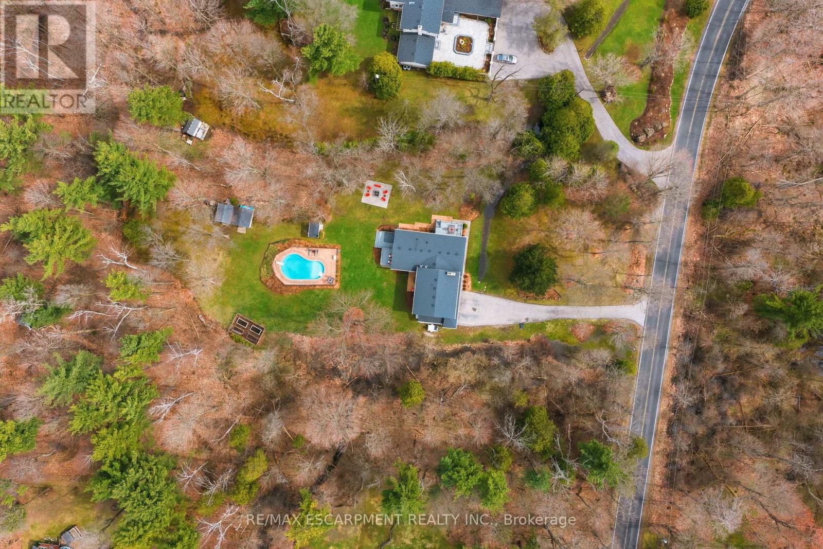 6685 MCNIVEN ROAD Image 4