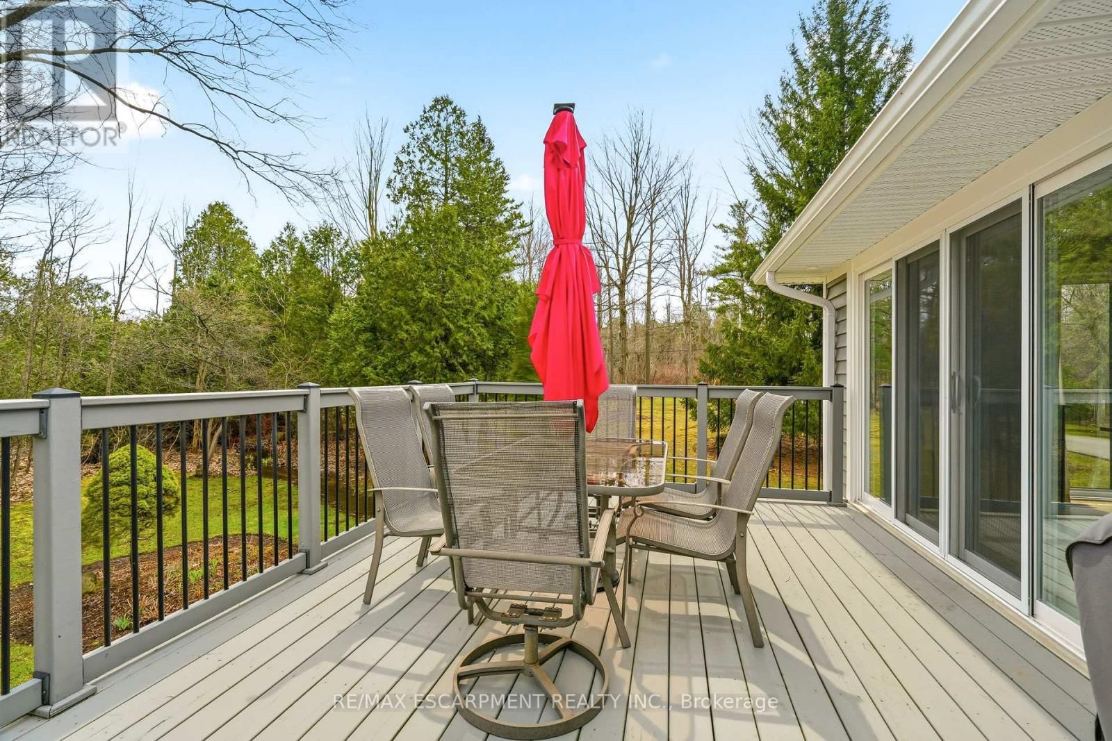 6685 MCNIVEN ROAD Image 43