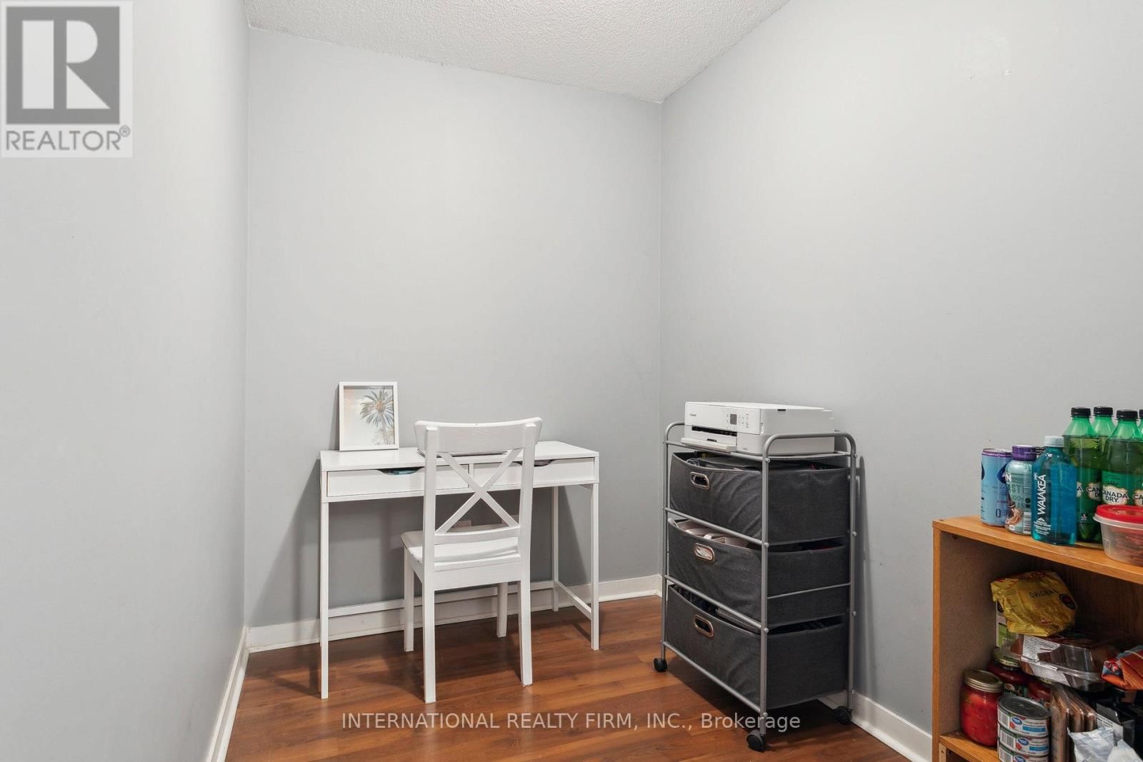 2113 - 6 DAYSPRING CIRCLE Image 5