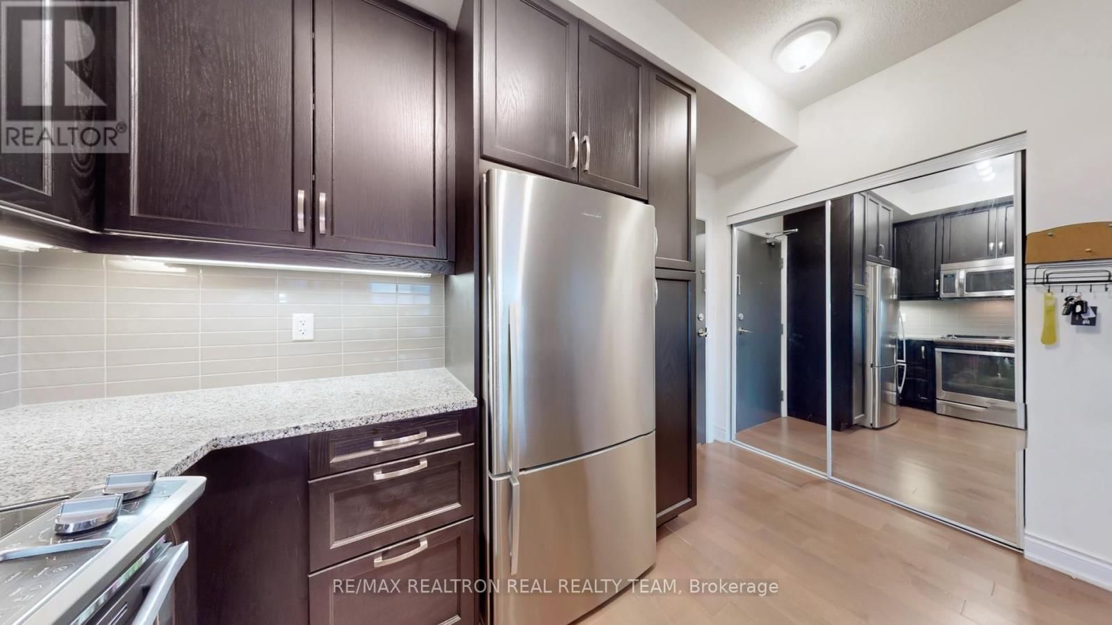 332 - 3170 ERIN MILLS PARKWAY Image 16