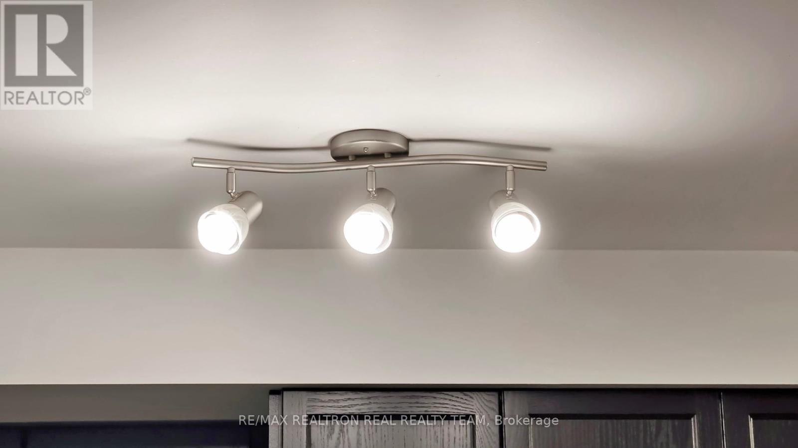 332 - 3170 ERIN MILLS PARKWAY Image 19