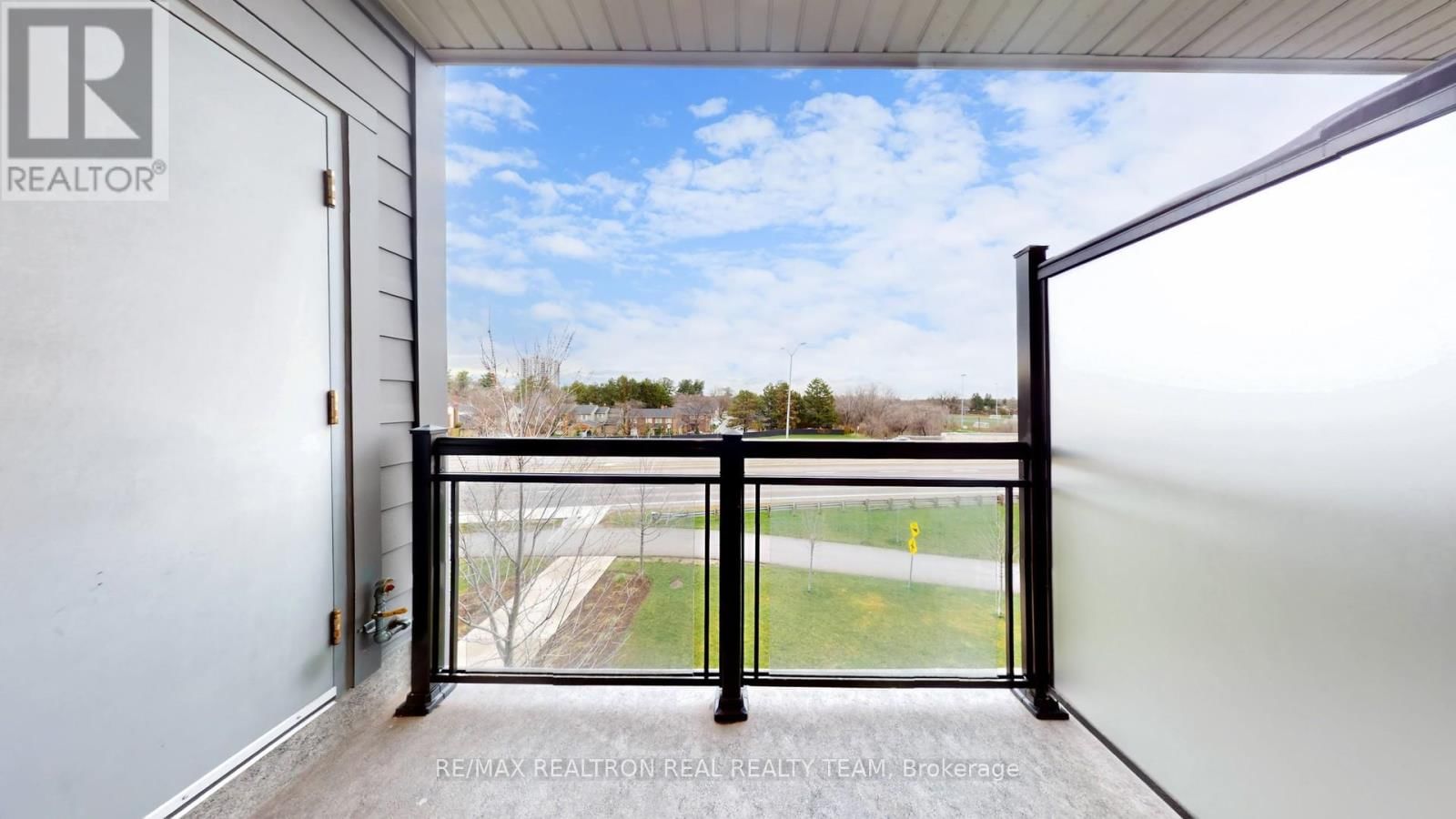 332 - 3170 ERIN MILLS PARKWAY Image 32