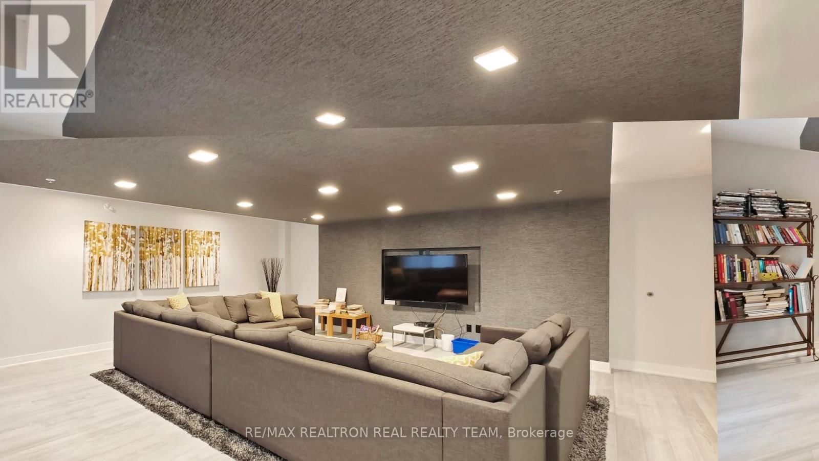 332 - 3170 ERIN MILLS PARKWAY Image 38