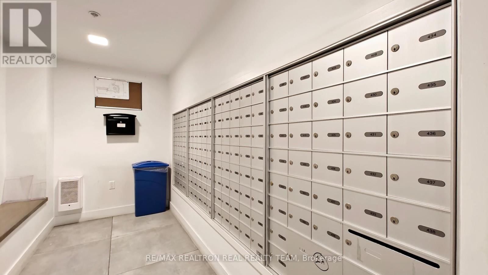 332 - 3170 ERIN MILLS PARKWAY Image 43