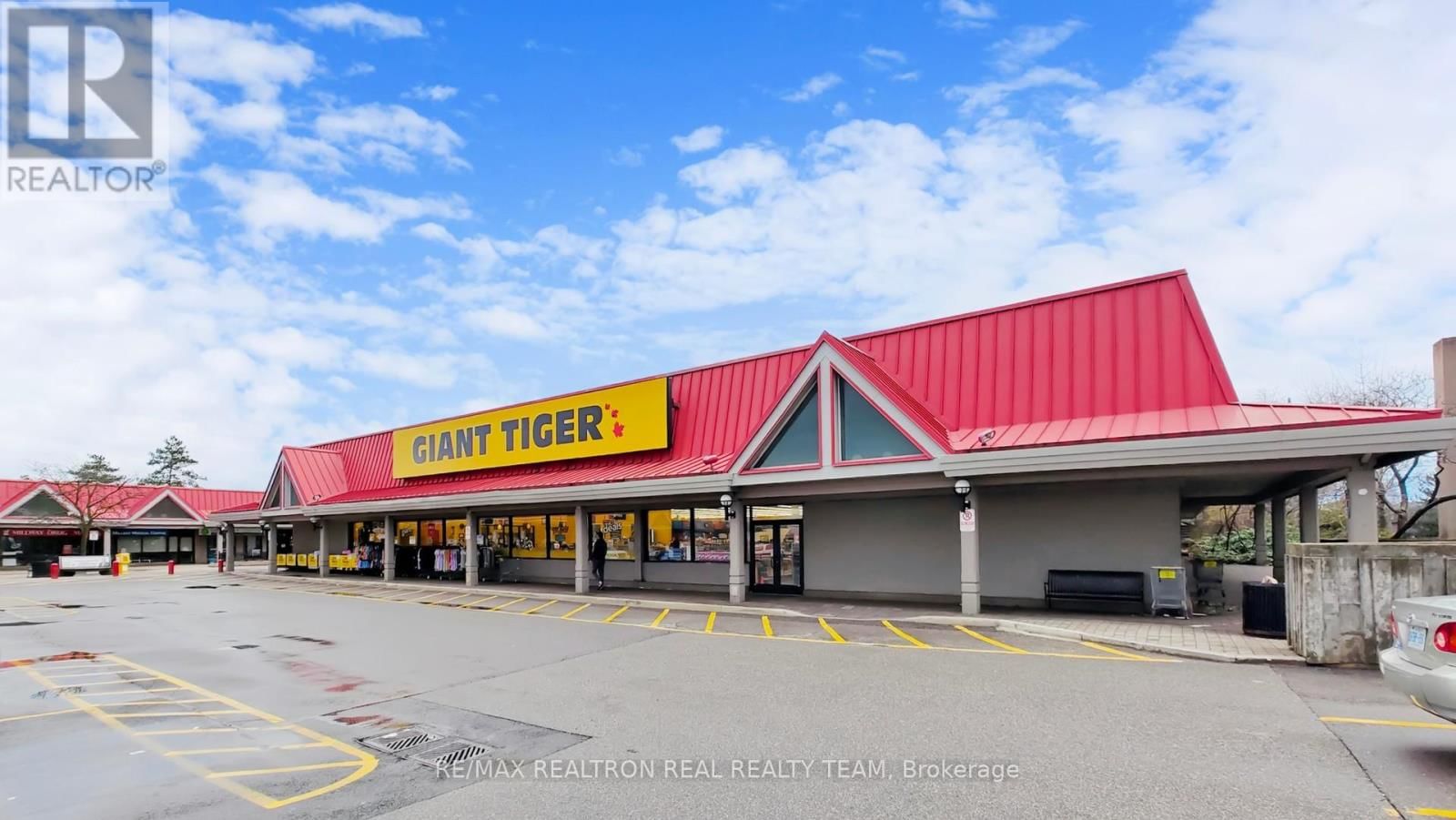 332 - 3170 ERIN MILLS PARKWAY Image 46