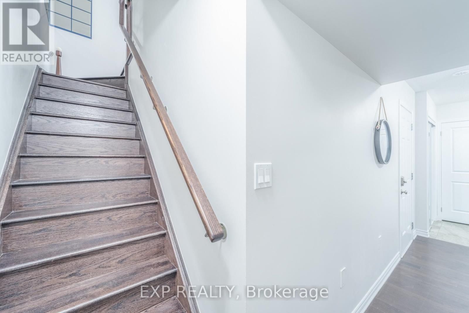 84 - 1000 ASLETON BOULEVARD Image 3