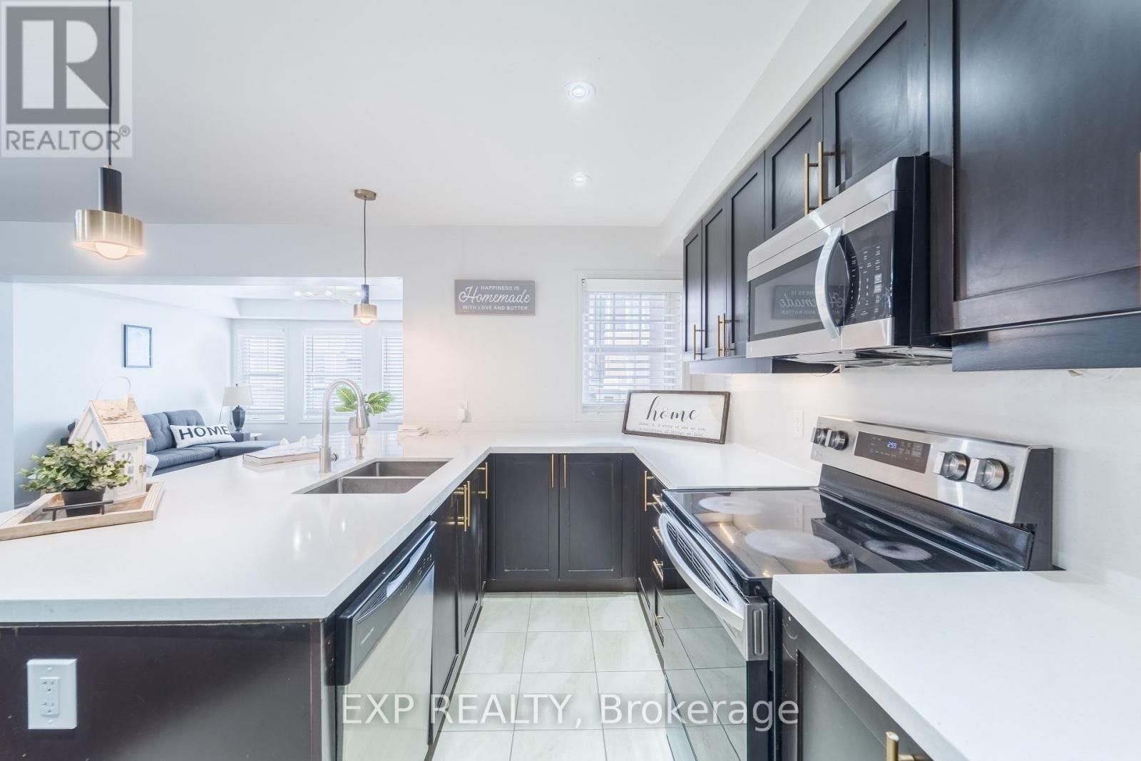 84 - 1000 ASLETON BOULEVARD Image 7