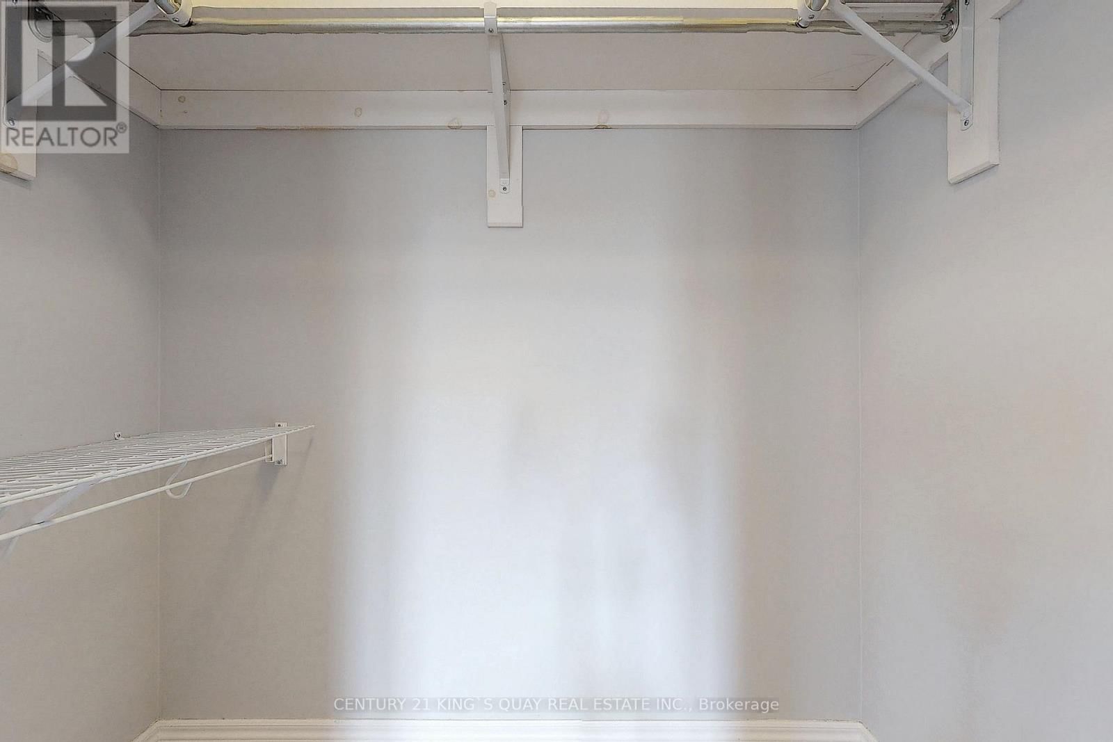 543 BRIDGEVIEW ROAD Image 19