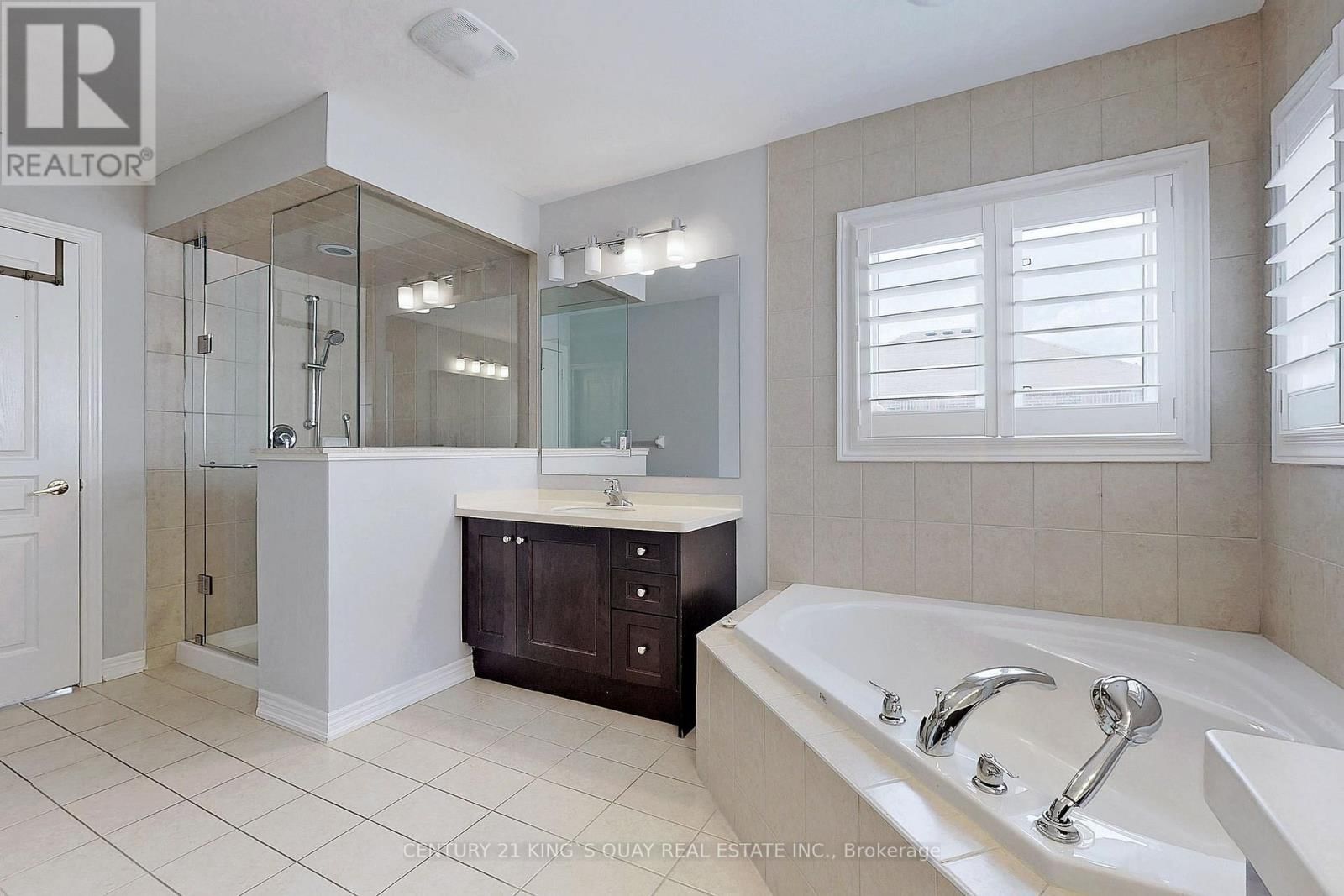 543 BRIDGEVIEW ROAD Image 21