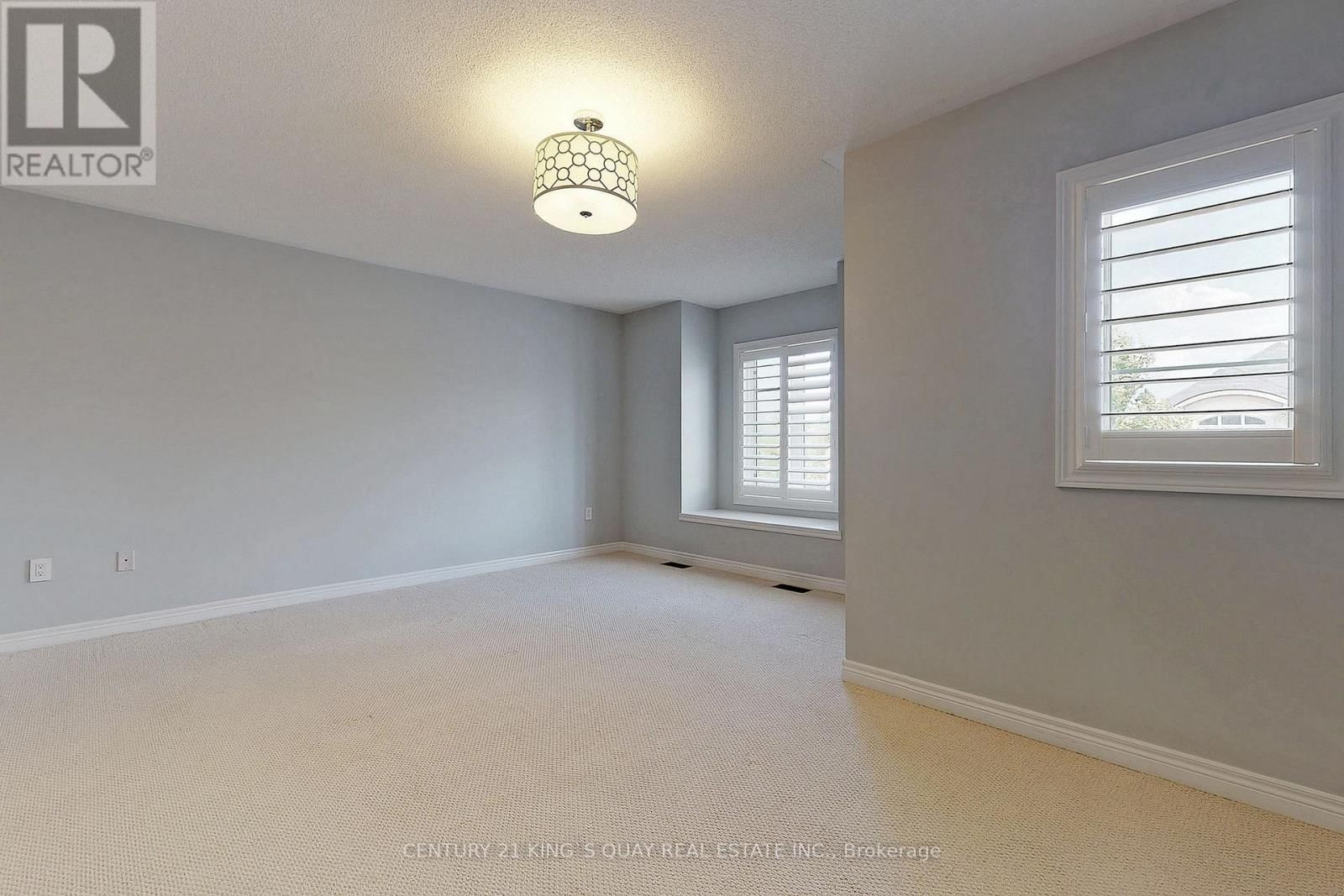 543 BRIDGEVIEW ROAD Image 27