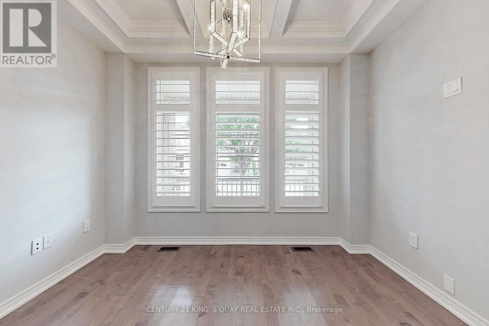 543 BRIDGEVIEW ROAD Image 3