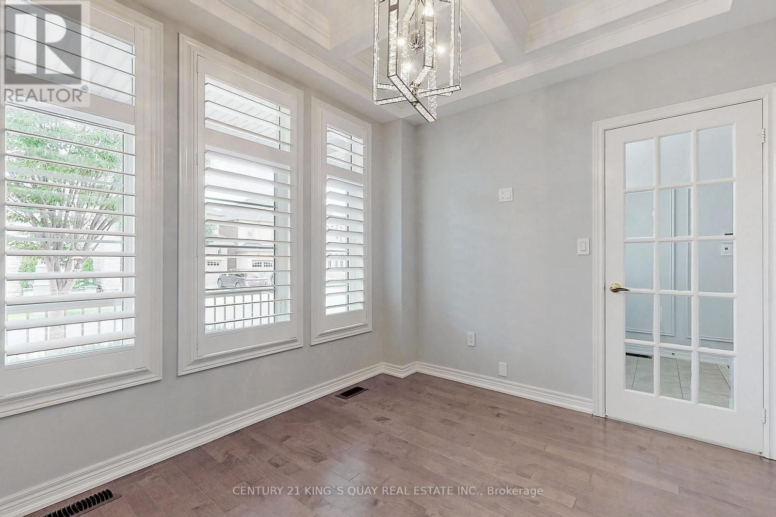 543 BRIDGEVIEW ROAD Image 4