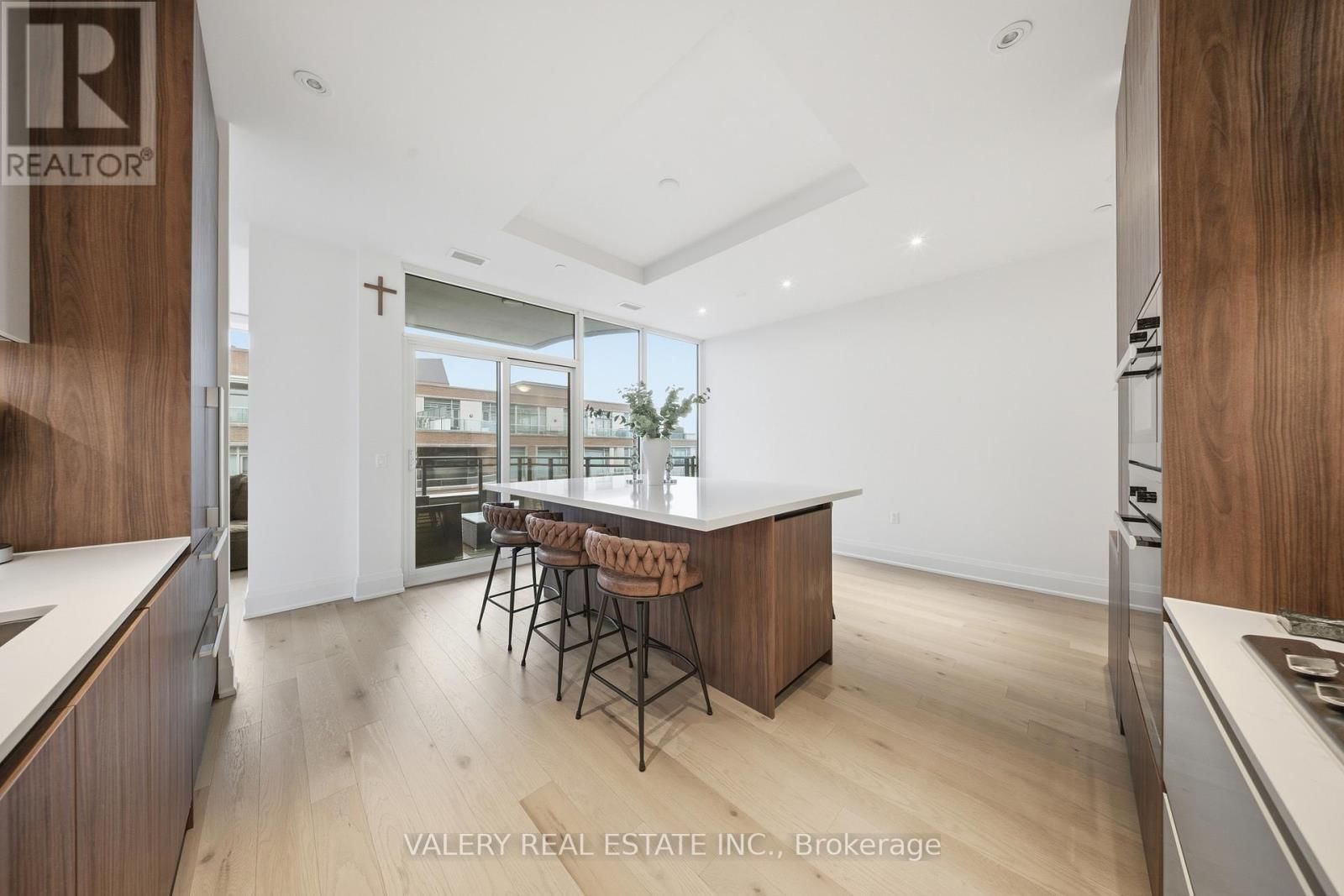 504 - 55 PORT STREET EAST Image 18