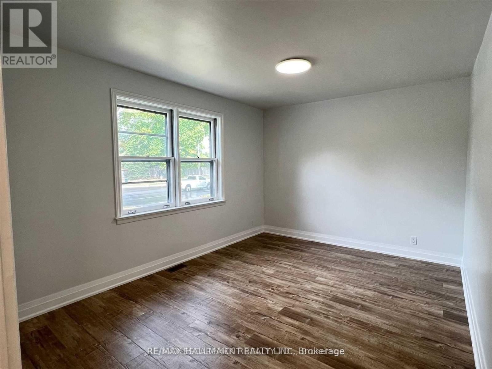 Main - 4328 NEW STREET Image 8