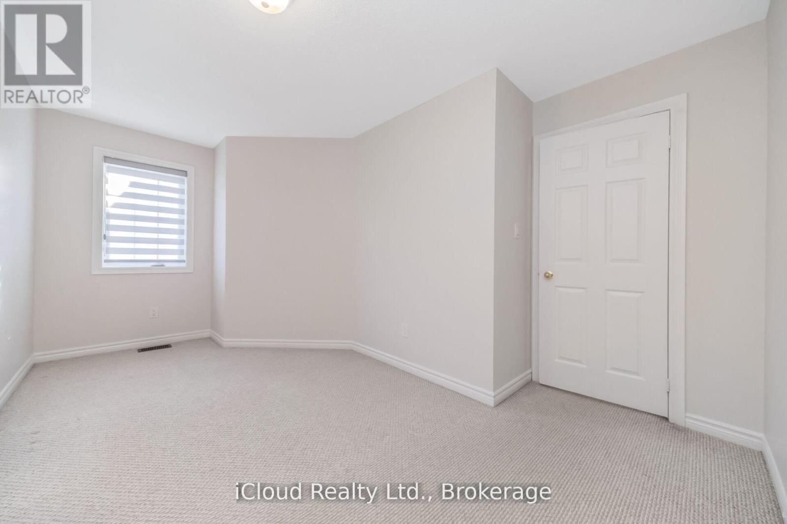 63 SPADINA ROAD Image 26