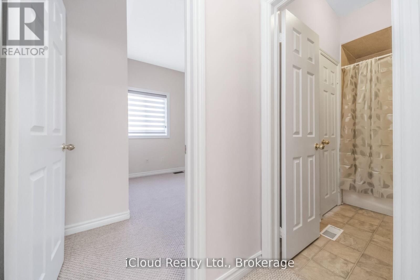 63 SPADINA ROAD Image 28