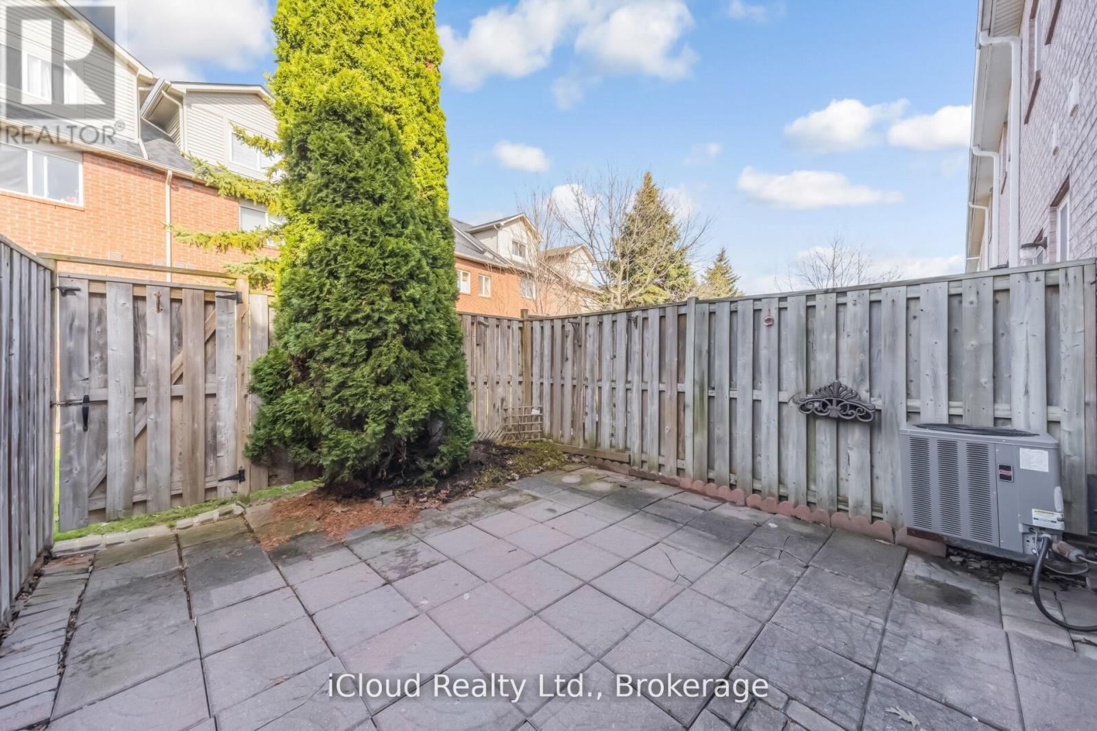 63 SPADINA ROAD Image 37