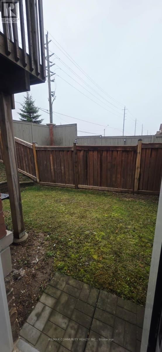 Lower - 50 ROCKMAN CRESCENT Image 12