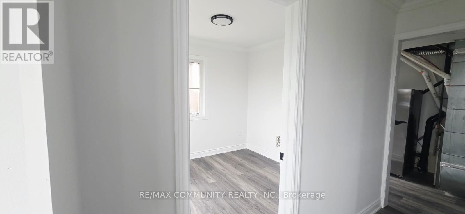 Lower - 50 ROCKMAN CRESCENT Image 8