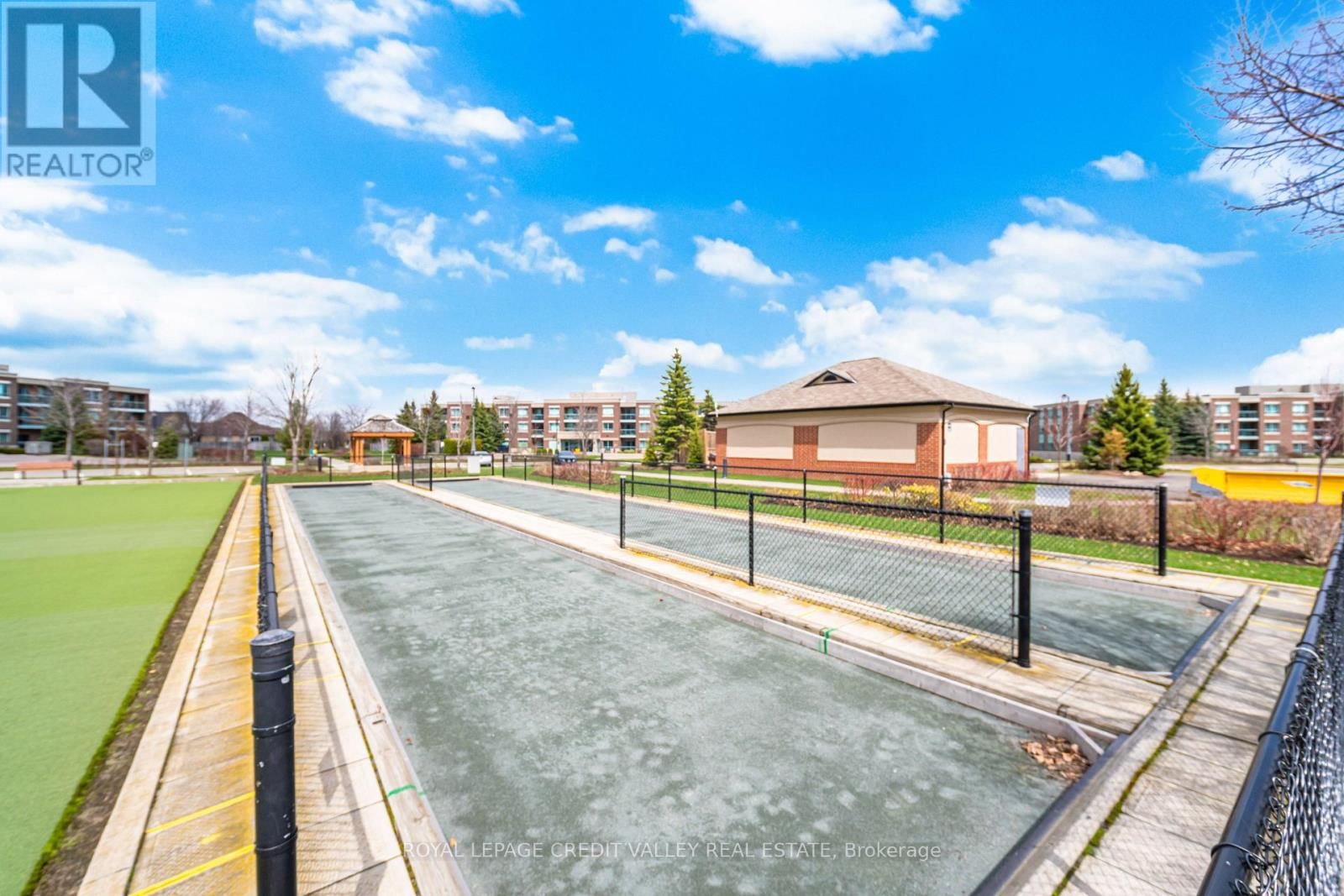 103 - 55 VIA ROSEDALE Image 41