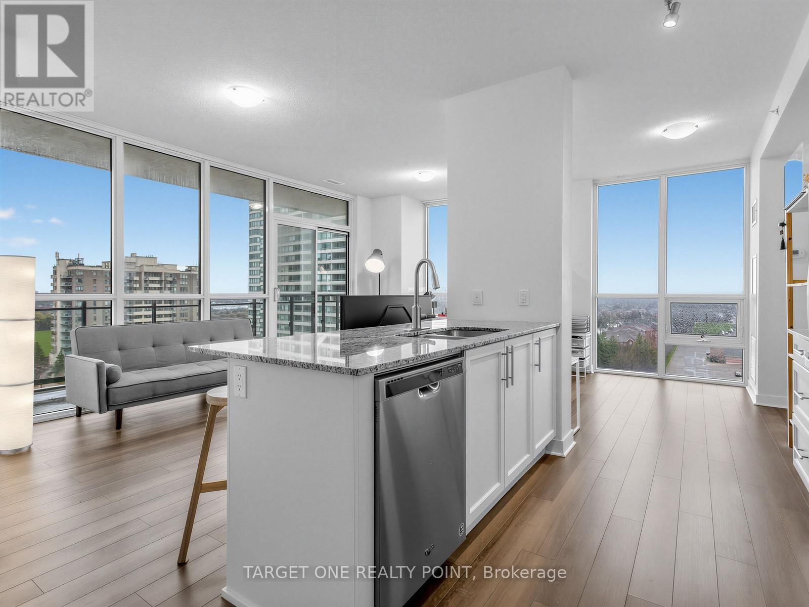 802 - 3975 GRAND PARK DRIVE Image 8