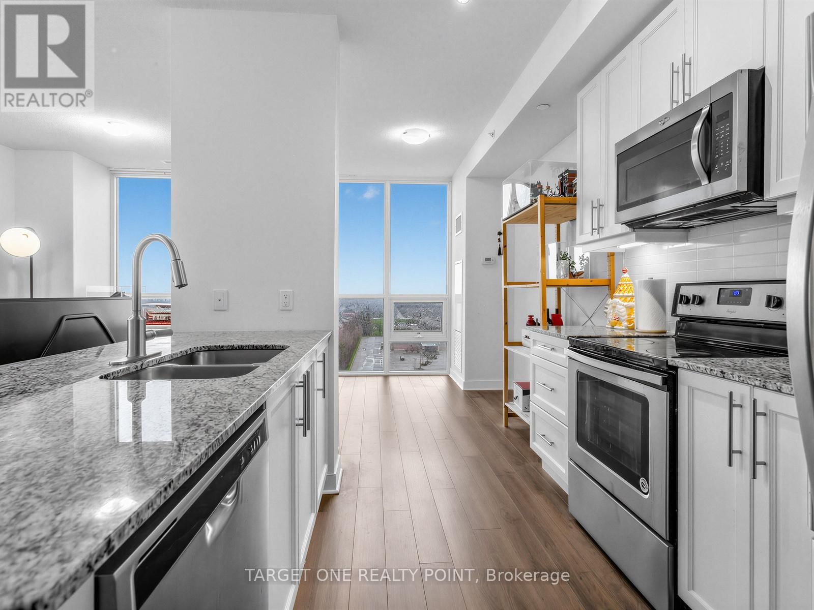 802 - 3975 GRAND PARK DRIVE Image 9