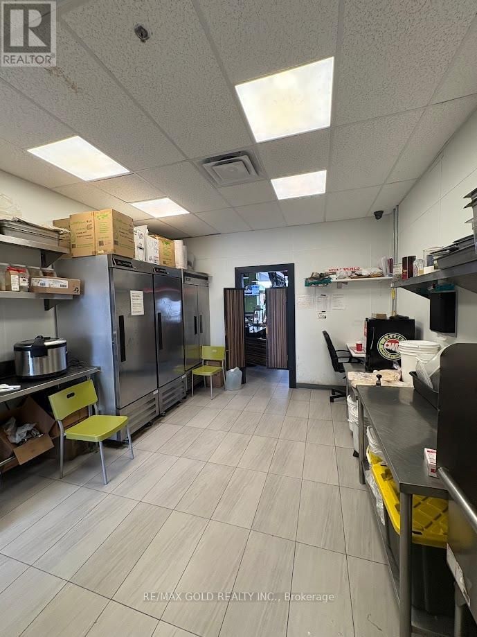 8 - 4265 THOMAS ALTON BOULEVARD Image 11