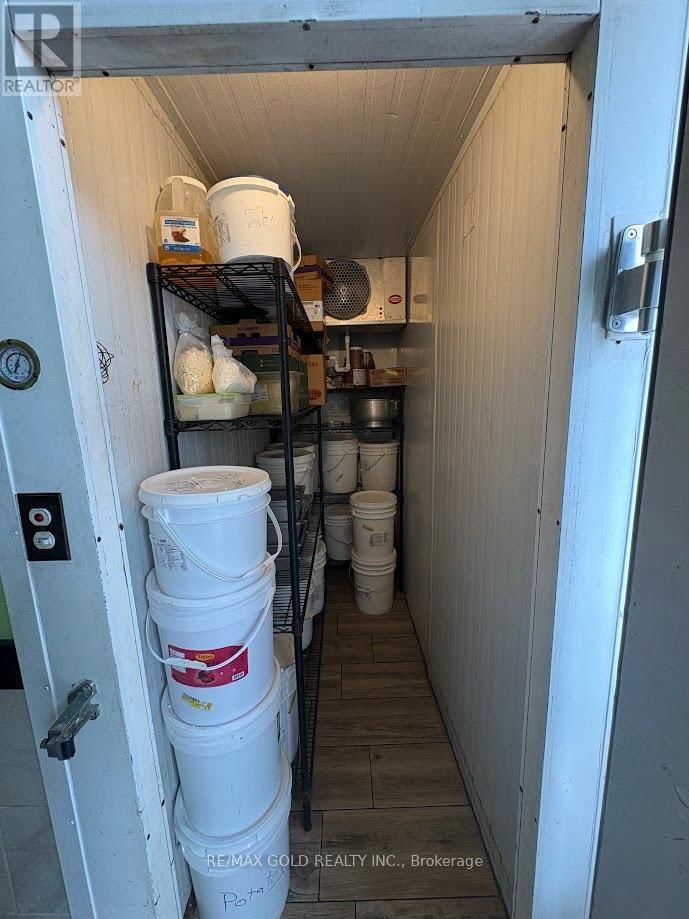 8 - 4265 THOMAS ALTON BOULEVARD Image 13