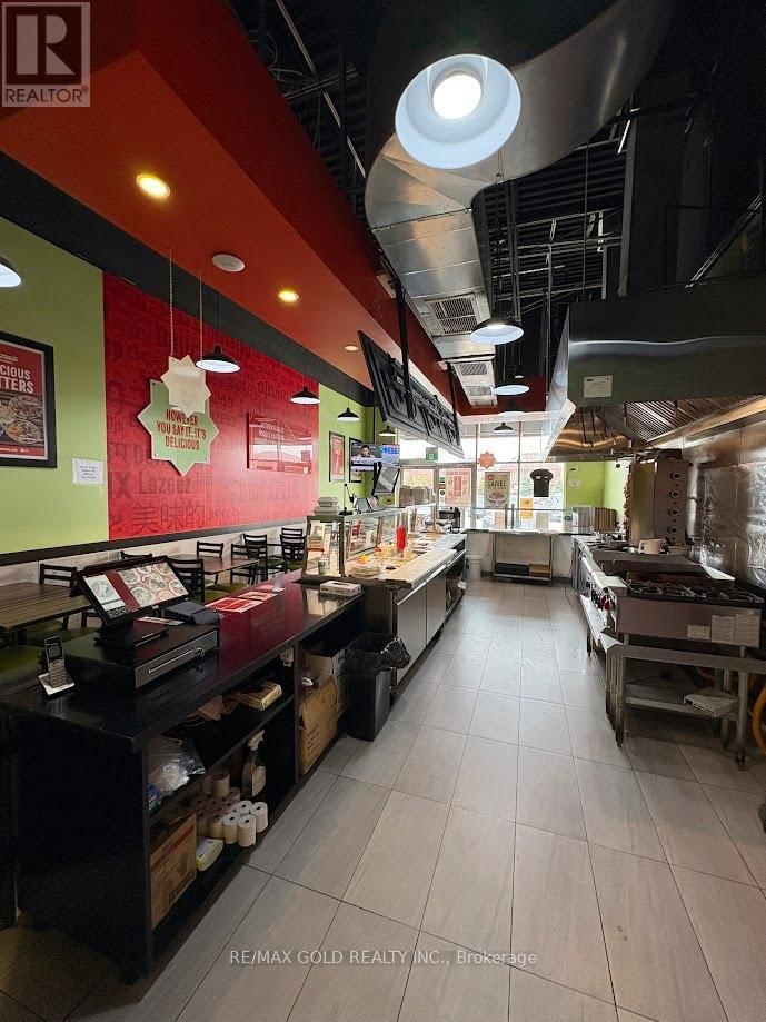 8 - 4265 THOMAS ALTON BOULEVARD Image 9