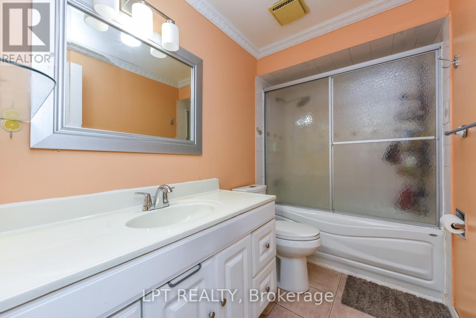 67 KAY DRIVE Image 26