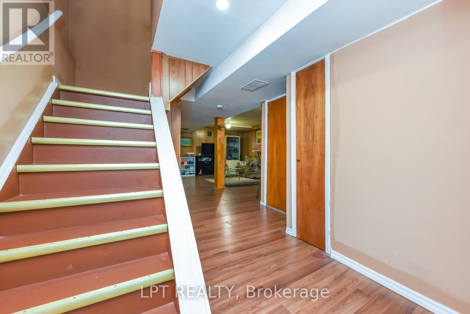 67 KAY DRIVE Image 36