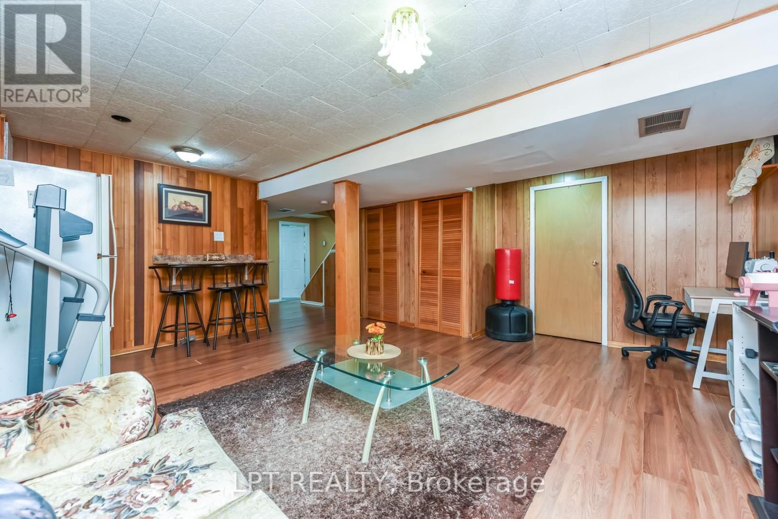 67 KAY DRIVE Image 37