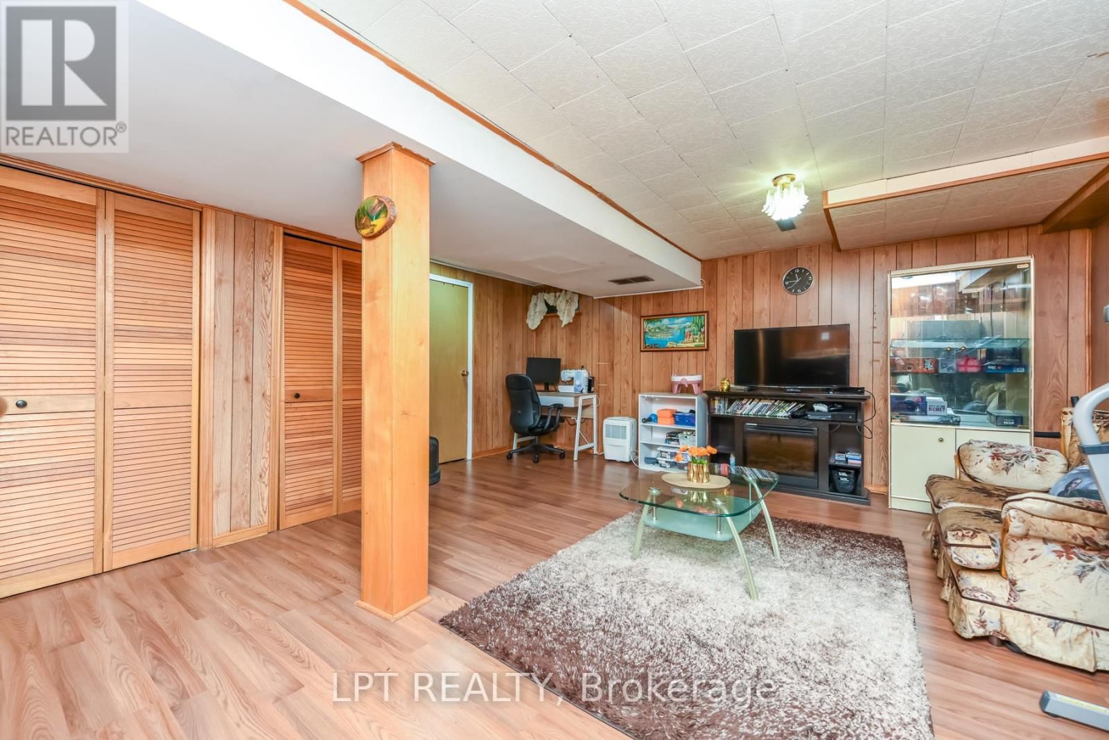 67 KAY DRIVE Image 40