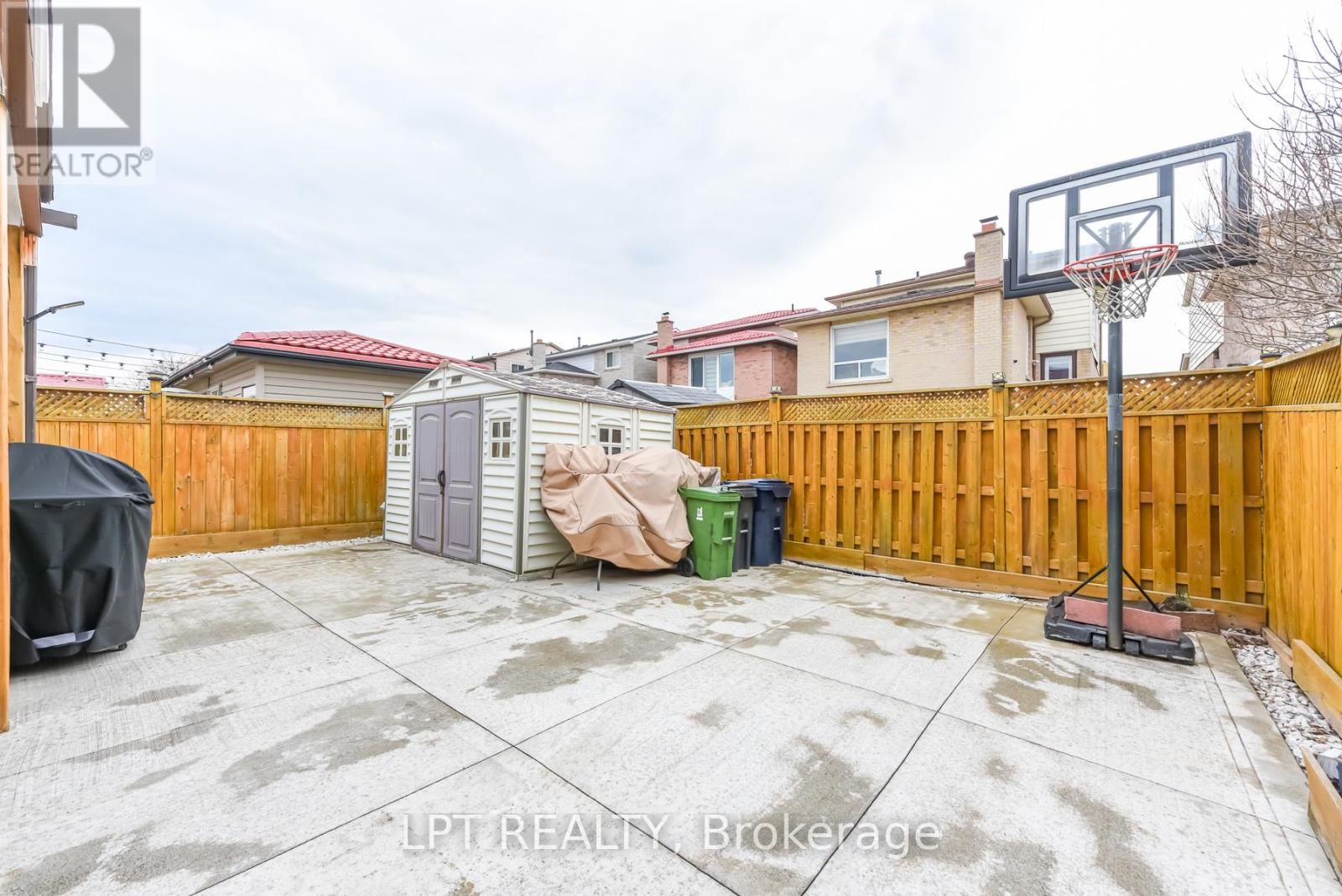 67 KAY DRIVE Image 44