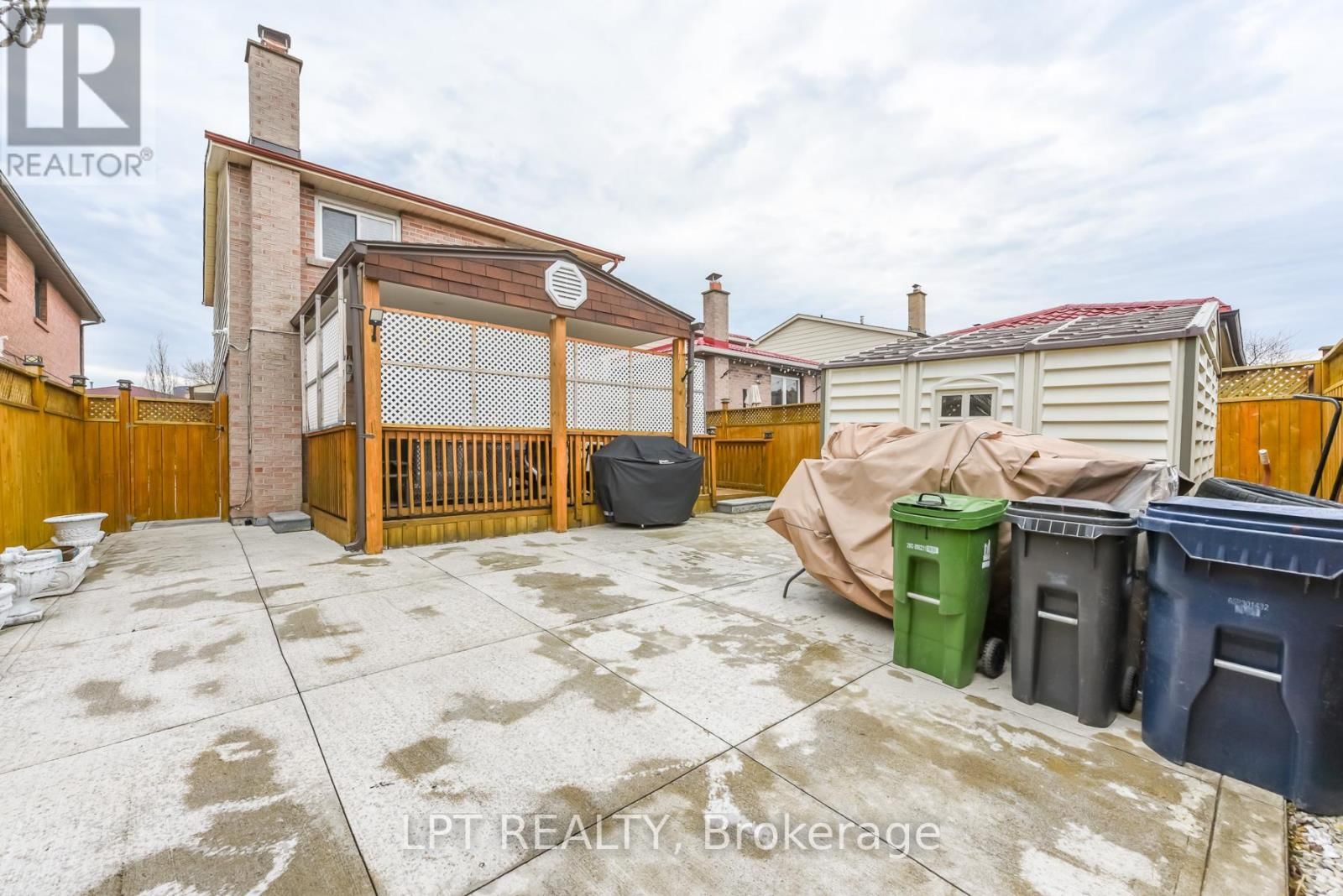 67 KAY DRIVE Image 45