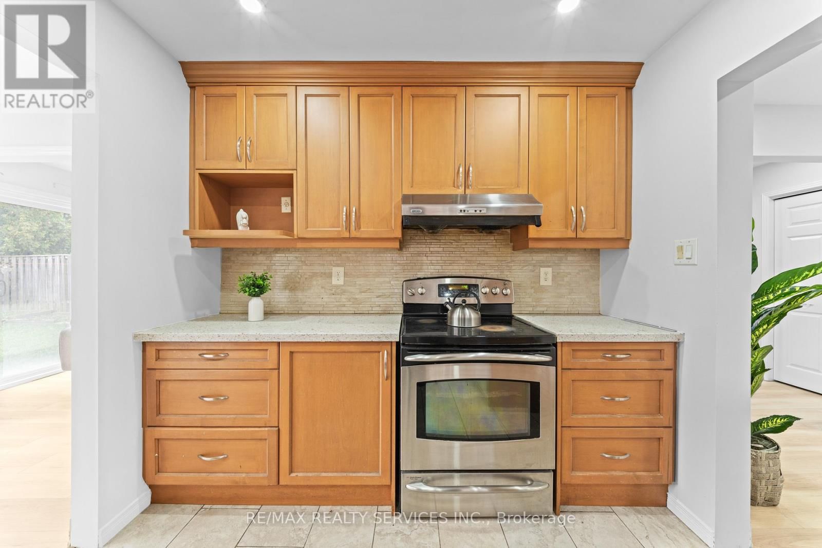 41 TANAGER SQUARE Image 15