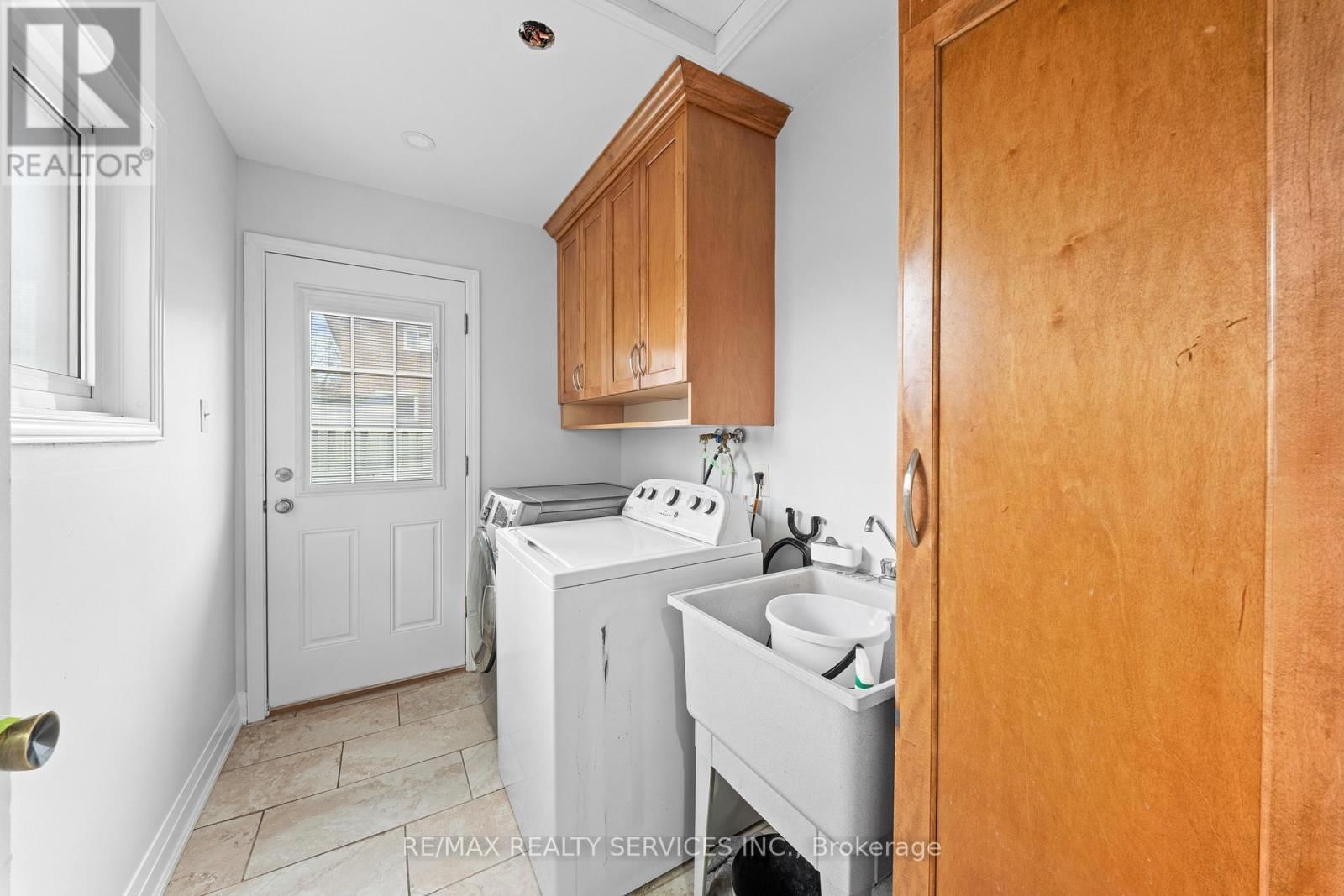 41 TANAGER SQUARE Image 24