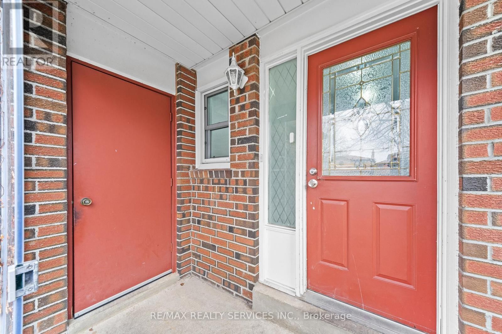 41 TANAGER SQUARE Image 3