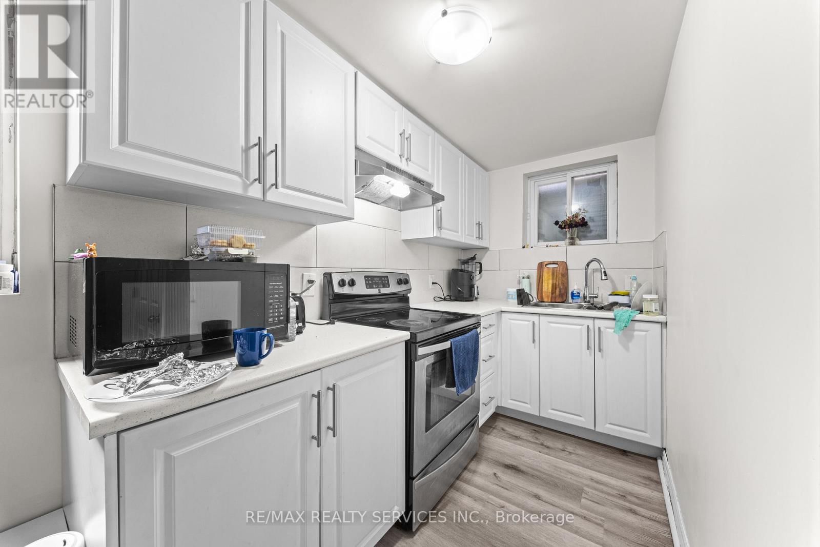 41 TANAGER SQUARE Image 41