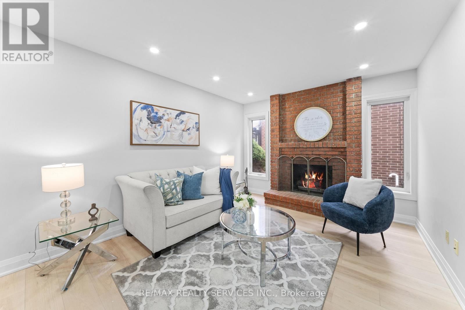 41 TANAGER SQUARE Image 8