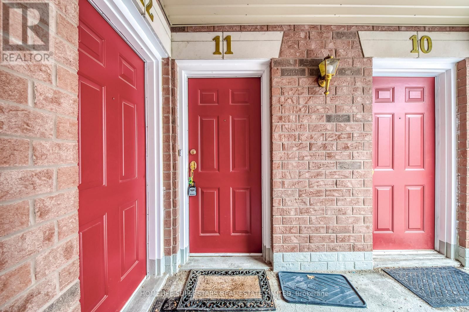 Unit 11 - 605 SHORELINE DRIVE Image 2