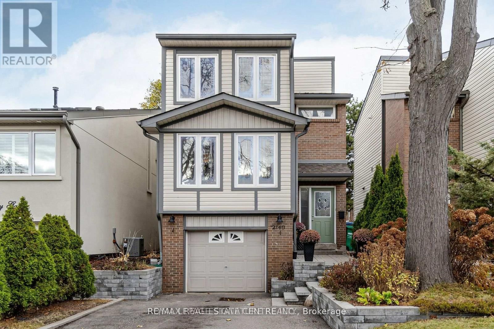 2149 MILLWAY GATE Image 1