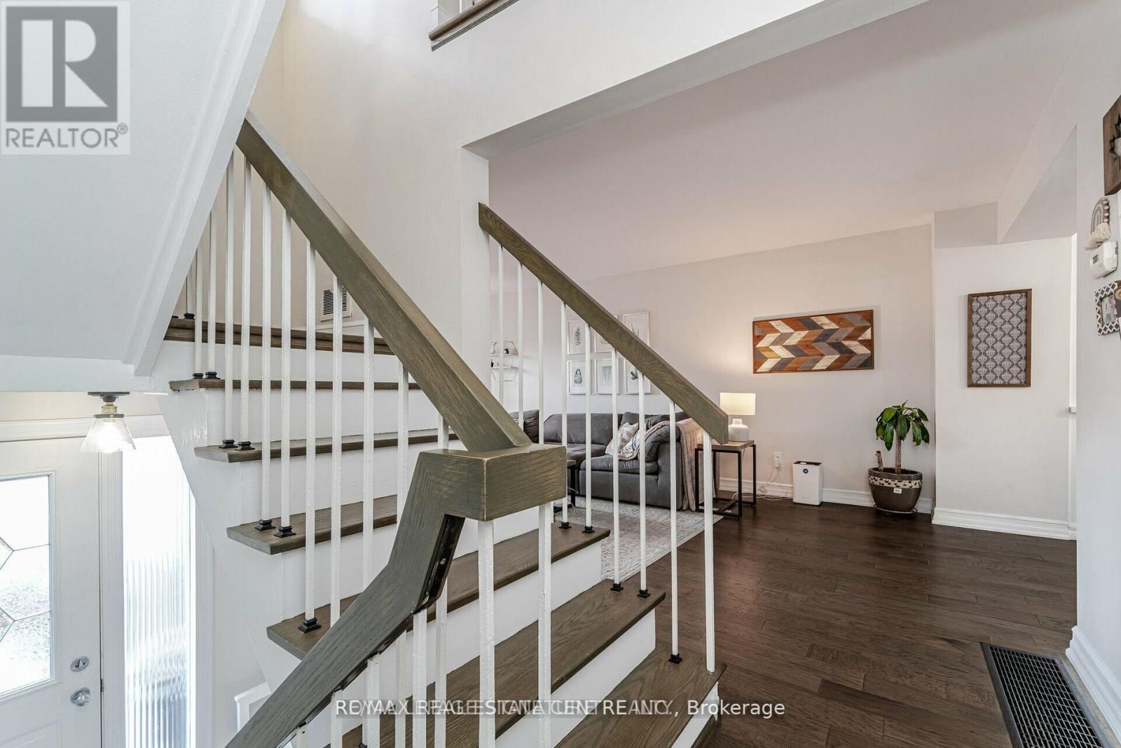 2149 MILLWAY GATE Image 5