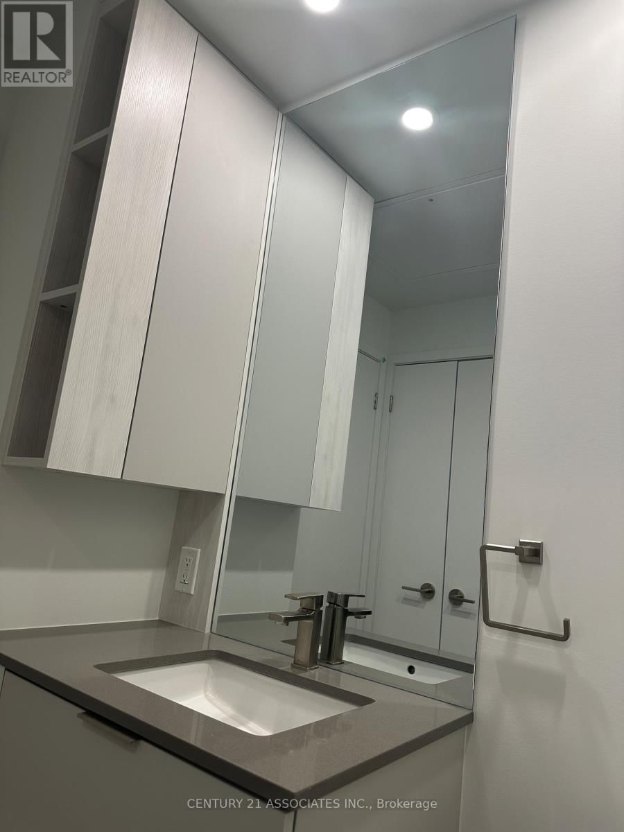 2310 - 1 FAIRVIEW ROAD EAST Image 18